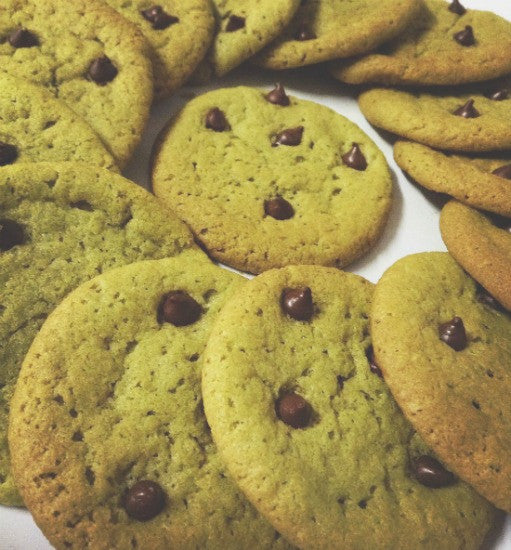 Soft, chewy and toasty matcha green tea cookies with the great addition of chocolate chips will make the perfect treats to share at work or with your loved ones.