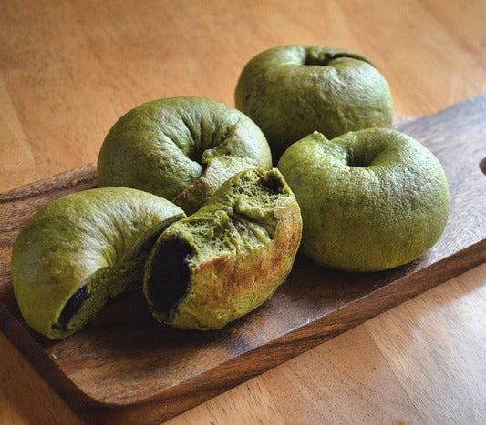 soft & chewy green tea bagels stuffed with your favorite chocolate cake are the best breakfast treat to start out your day