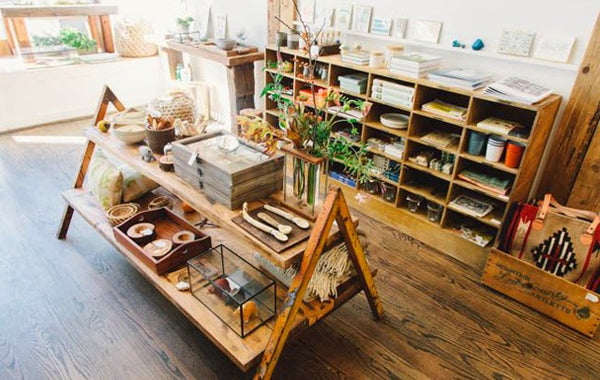 Merchandise outpost, retail design | Shopify Retail blog