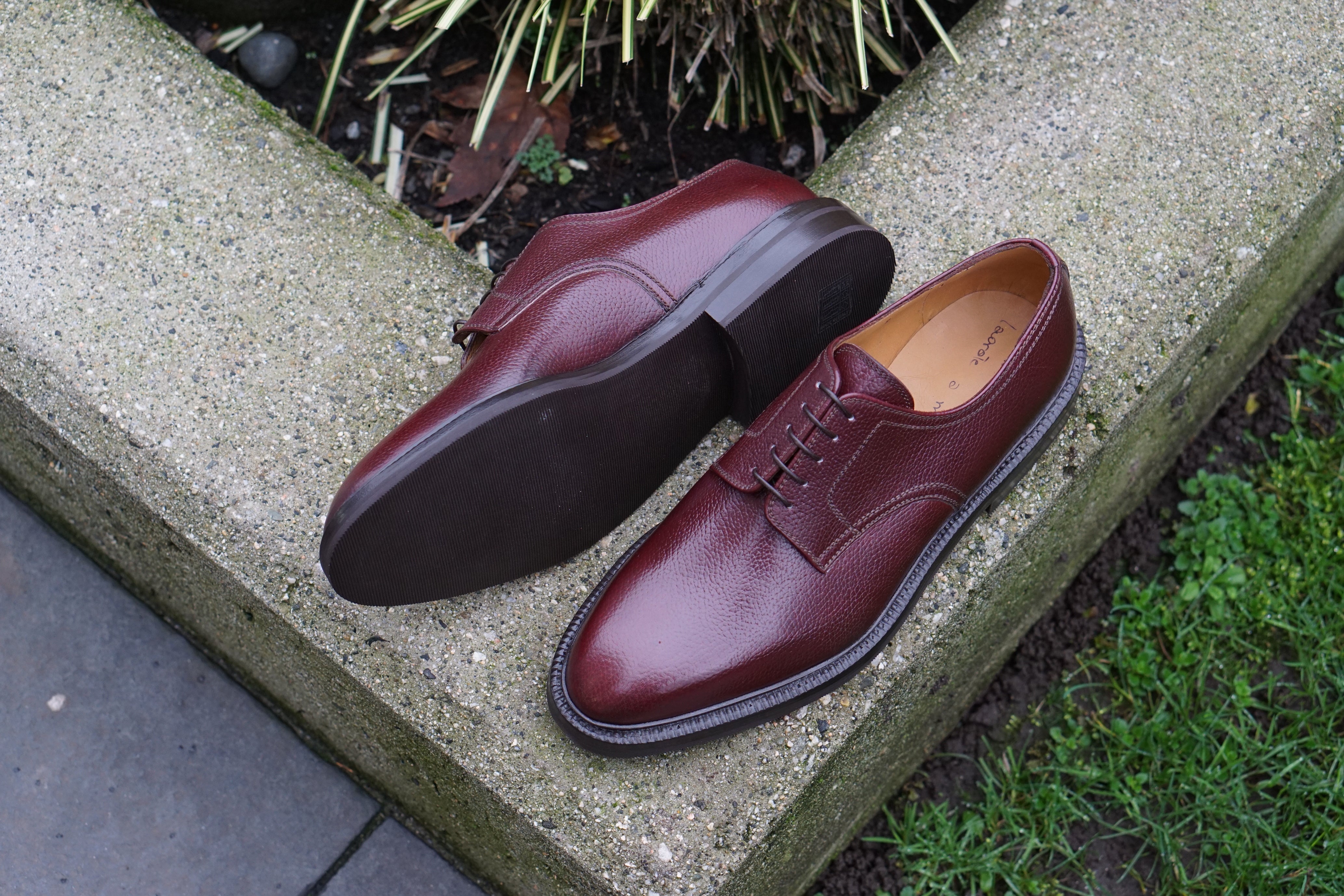 Enzo Bonafe plain toe derby in burgundy 8230 inca grain