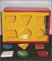 Posting Box (6 Different Shaped Pegs)