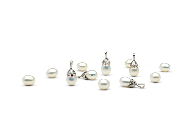 8-9 mm Metallic drops with silver bale