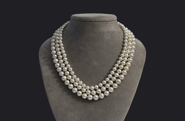 Three-row metallic freshwater pearl necklace