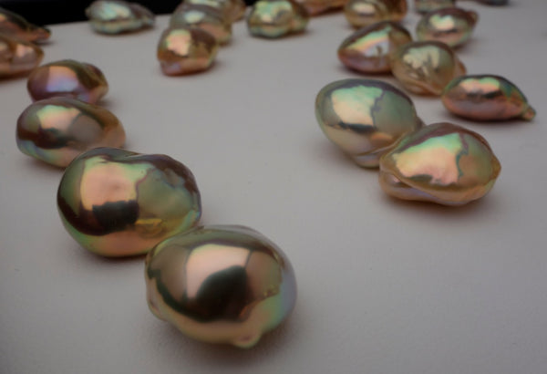 Metallic loose Soufflé pearls with greens and pinks