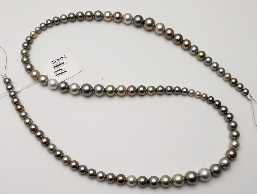 Strand of round Tahitian pearls graduated throughout the strand