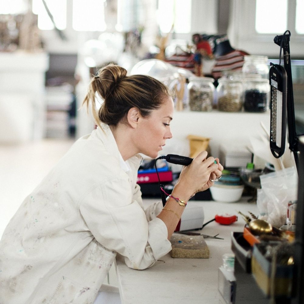 Bibi-van-der-velden-designing-crafting-bespoke-jewellery-clients