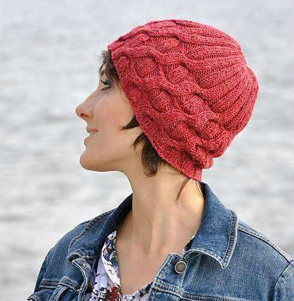 Traveling Cables Hat free knitting pattern