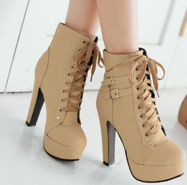 women's front lace up boots
