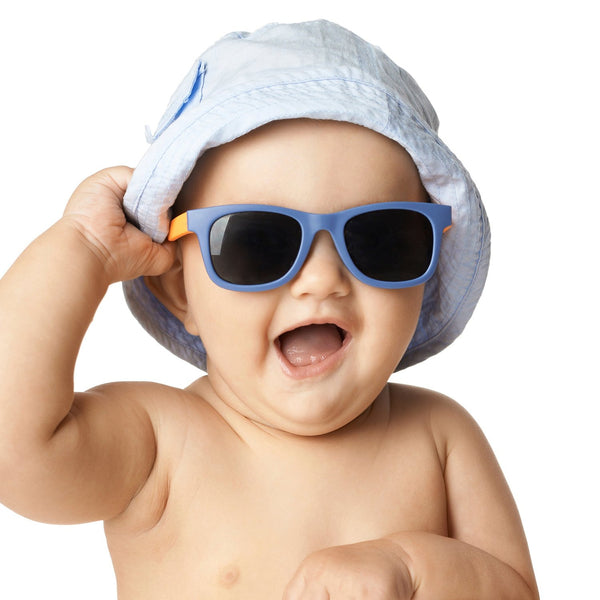 baby_sunglasses_on_baby_1_grande.jpg