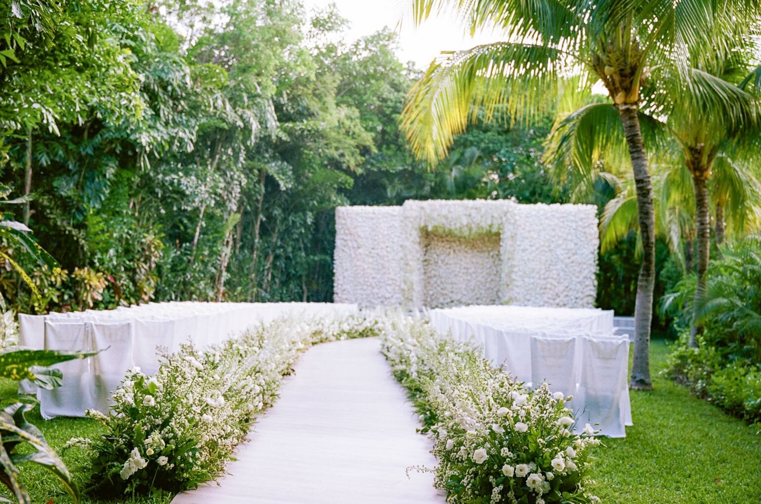 Mexico destination wedding in Rosewood Mayakoba