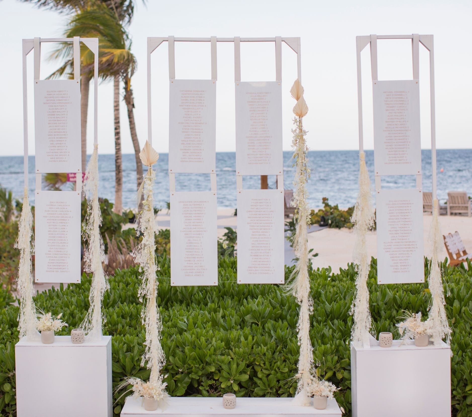 beach wedding decoration