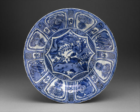Chinese, for European market; Dish; Ceramics-Porcelain-Export