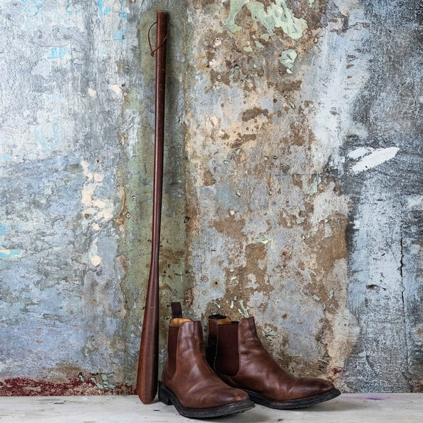 Long Handled Shoe Horn (Walnut Wood 