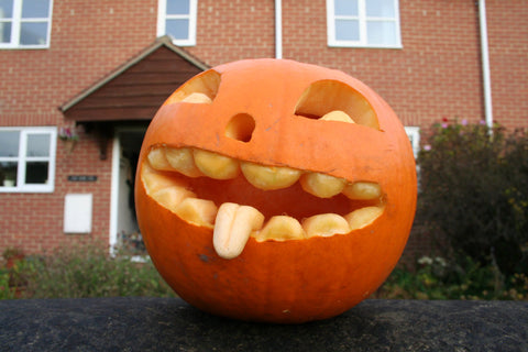 Halloween Pumpkin mit Zunge