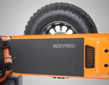 Bedrug Bedtred Premium Molded Tailgate Mat For 07 16 Jeep Wrangler Wrangler Unlimited Jk