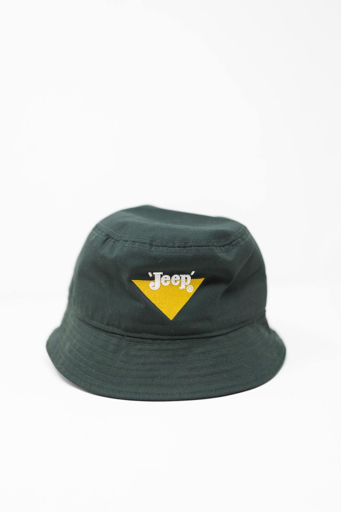 Jeep® Triangle Logo Bucket Hat - dermovitalia