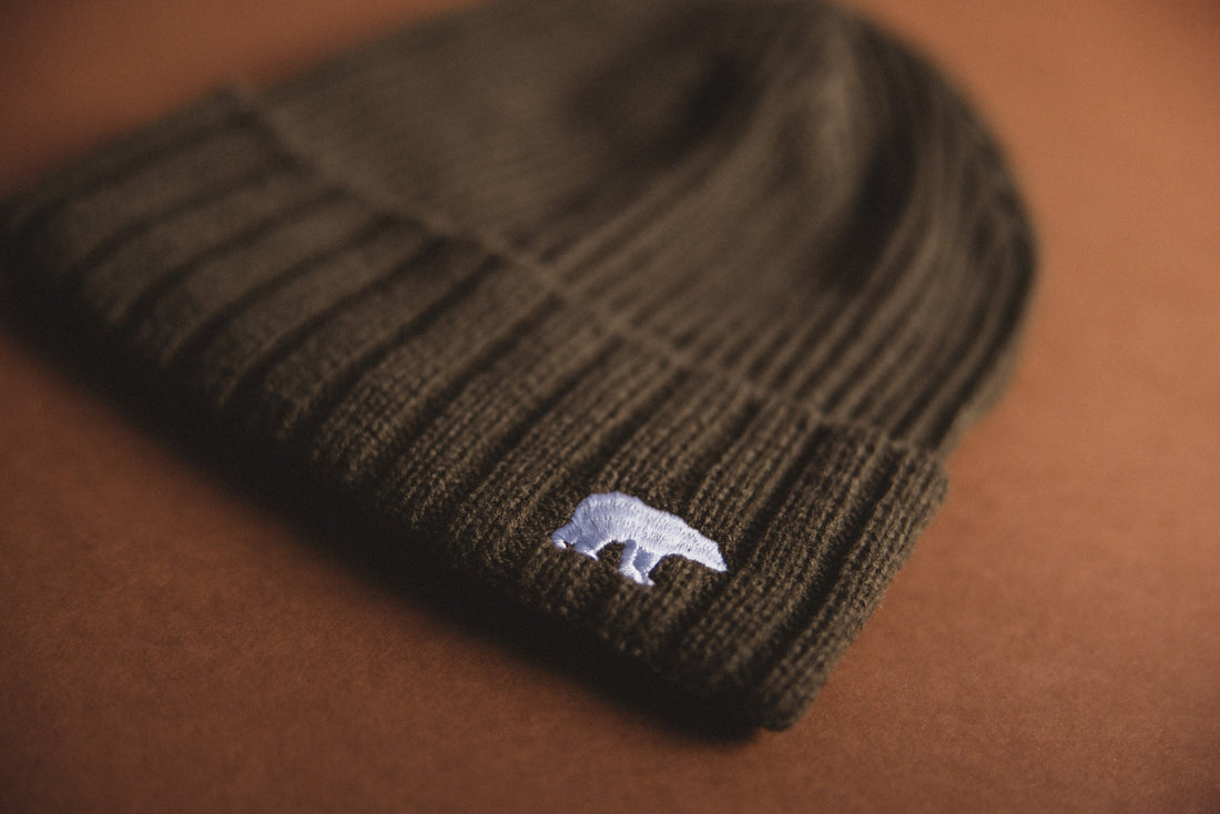 Tight Knit Bear Beanie - dermovitalia