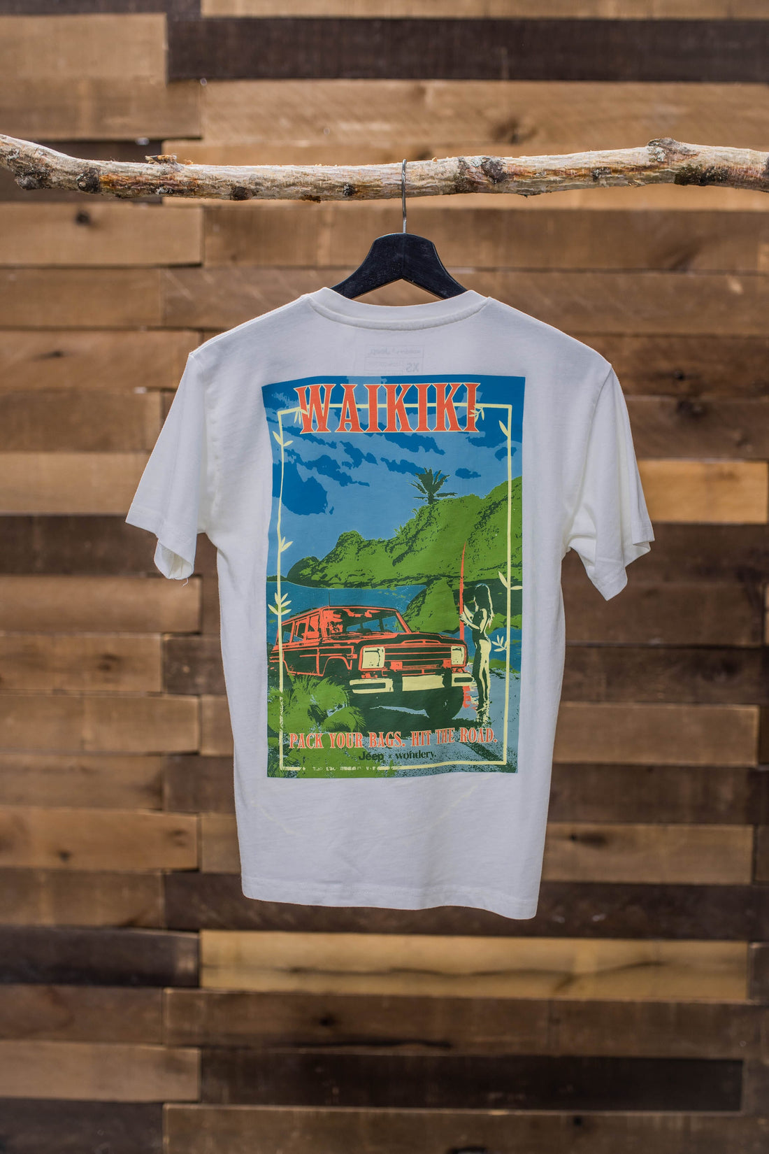 Jeep® Waikiki Vintage Girlfriend Tee (Oops) - dermovitalia