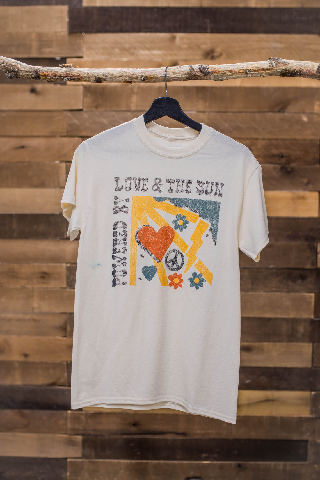 Powered by Sun & Love Tee | Cream (Oops) - dermovitalia