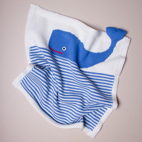 Whale organic security blanket