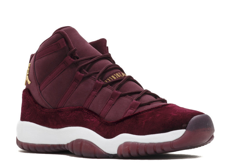 air jordan 11 retro maroon