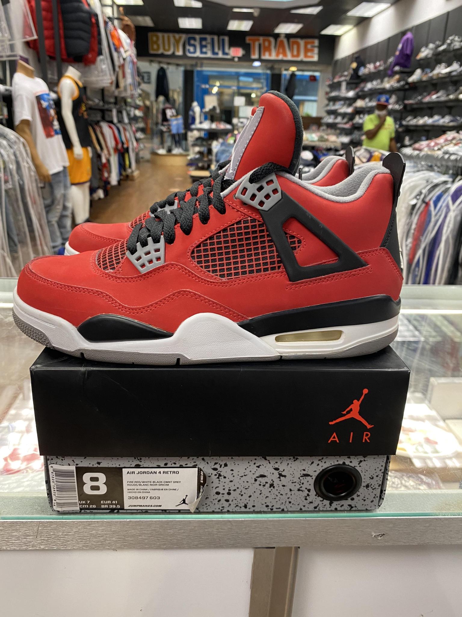 toro bravo 4s size 12