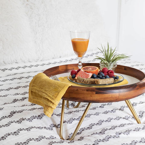 DIY Hairpin Leg Breakfast Tray by Smile and Wave