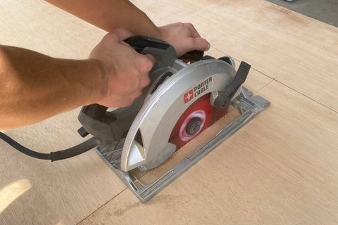 cutting plywood for diy hairpin legs dog bed with a circular saw