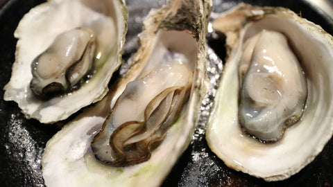 For oysters, the erogenous effect can also be put down to the visual and tactile appeal of eating a raw oyster – that slippery, soft feeling on the tongue can spark all kinds of mental images. 