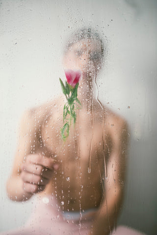 Grab a sexy shower with your lover!