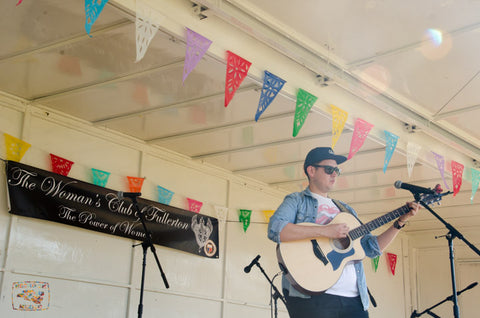 Raymundo Regular playing guitar