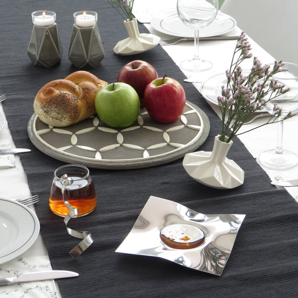 Rosh HaShana Table setting - stylish with Israeli modern Judaica design