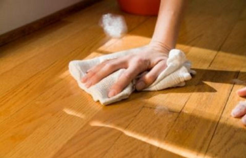 How to maintain a wood floor
