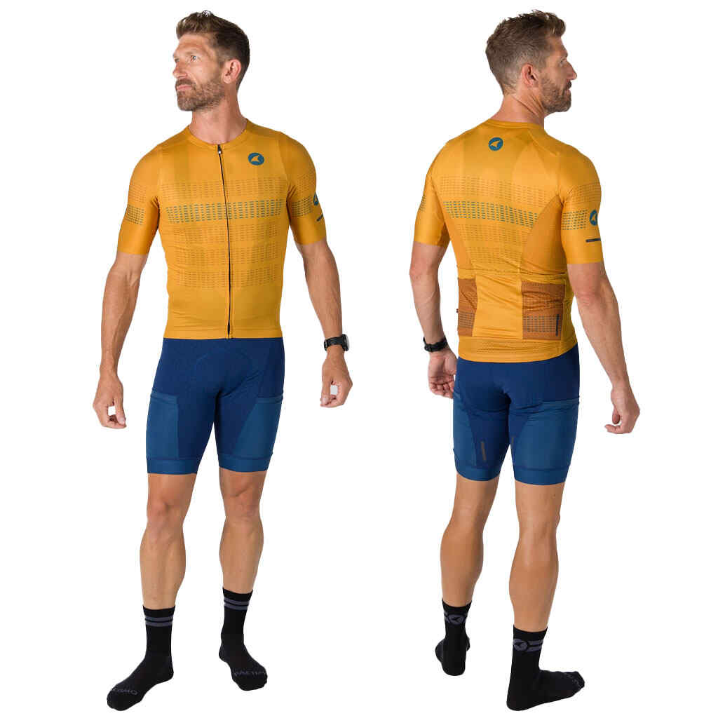 Cycling Bib Shorts Provide Full Coverage