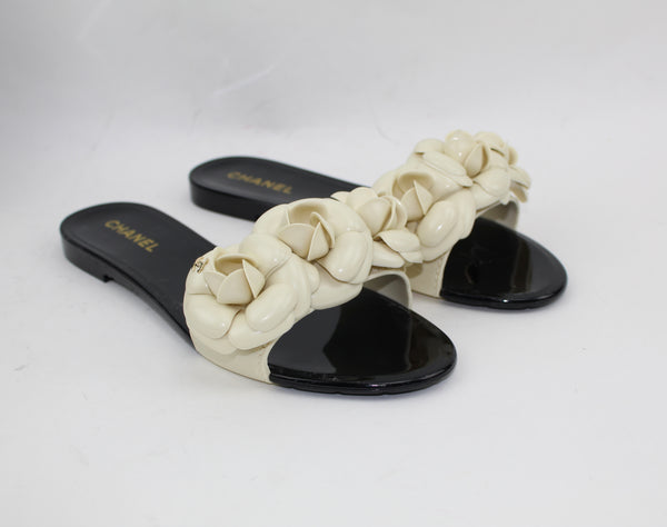 chanel flower slides