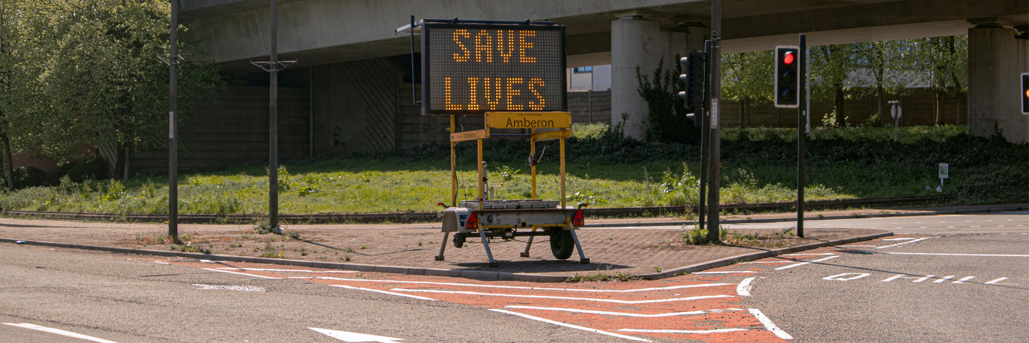 Save lives motorway sign