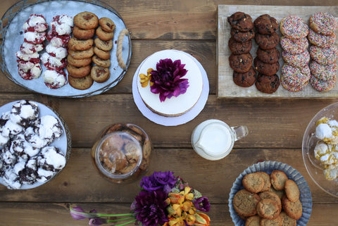 Top view of cookie spread + settings - Cravory cookie bar