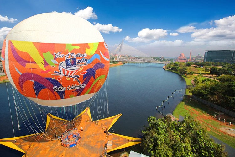 Skyrides Festivals Park – Catch a Panoramic View of Putrajaya
