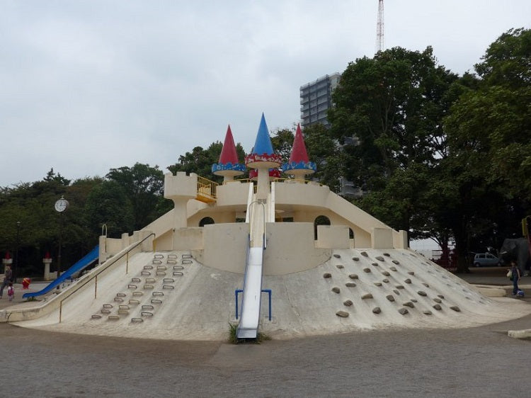 Asukayama Park Playground