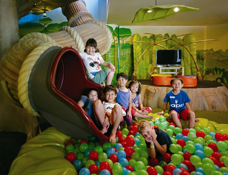 Family-friendly Hotels in Singapore with Babysitting Services - Shangri-La's Rasa Sentosa Resort & Spa