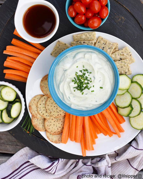 Creamy, dairy-free, vegan ranch dip from @lilsipper on the Fire Cider Blog at FireCider.com