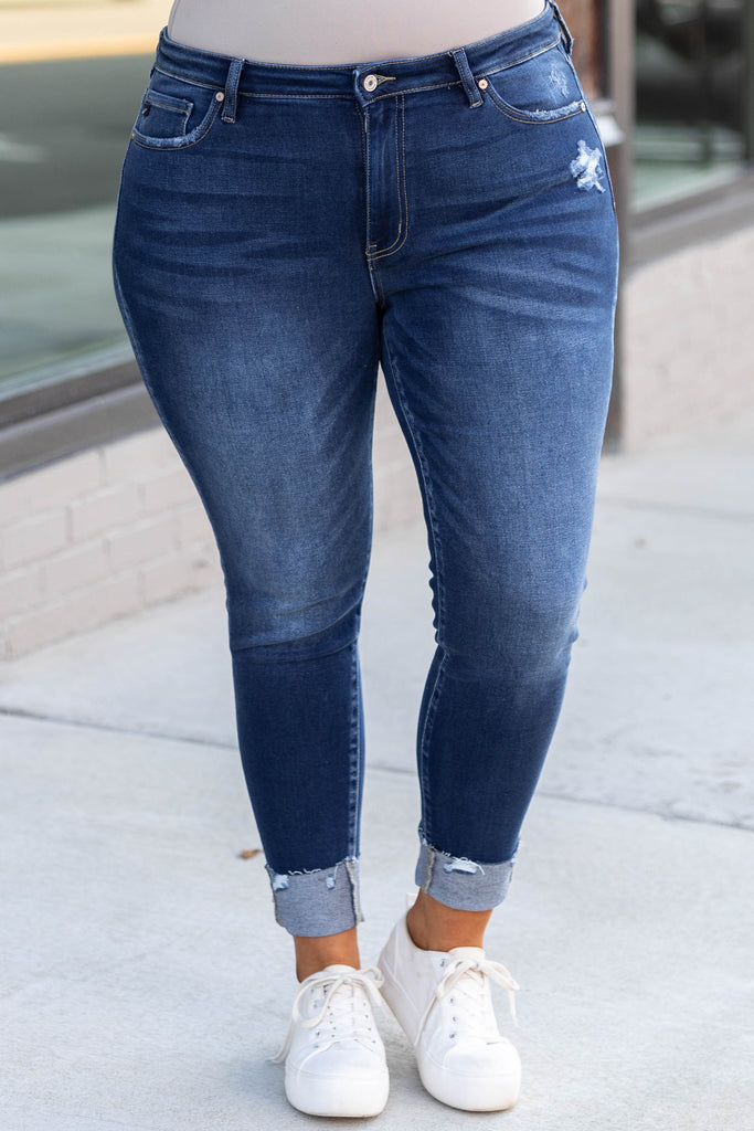 You Look Jeans, Dark Wash – Chic Soul