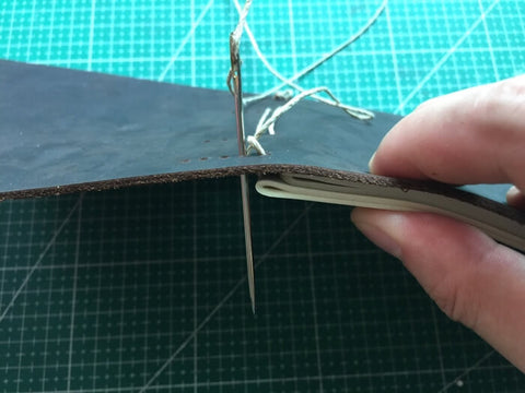 tutorial - make a leather journal 29