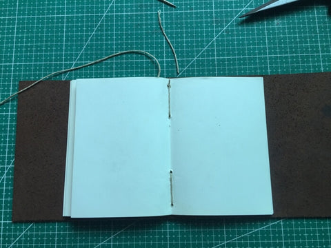 tutorial - make a leather journal 33