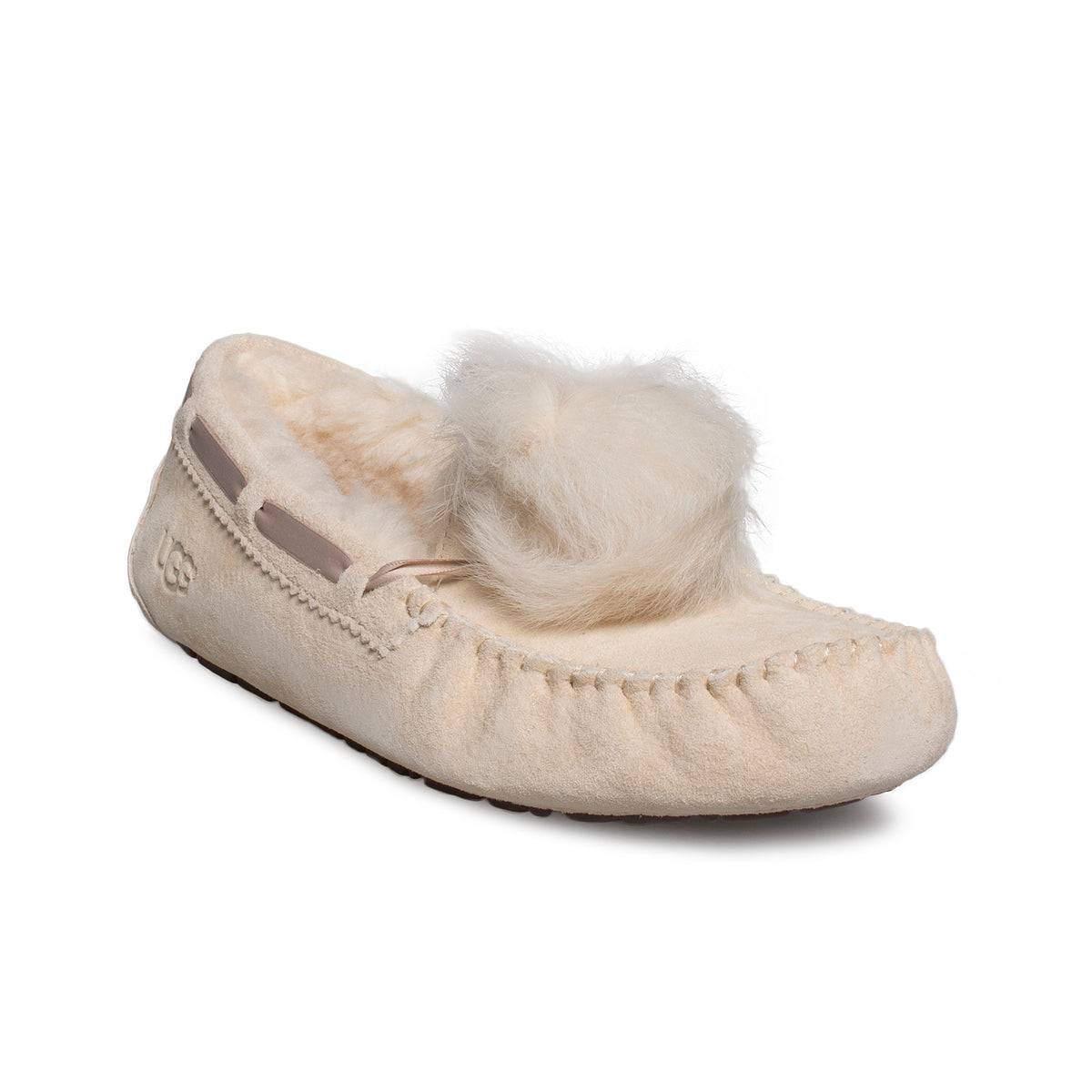 womens cream slippers