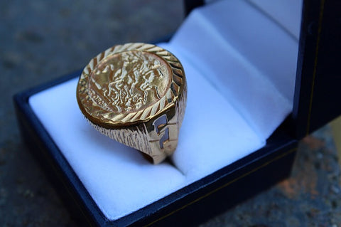 Curb Sovereign Ring