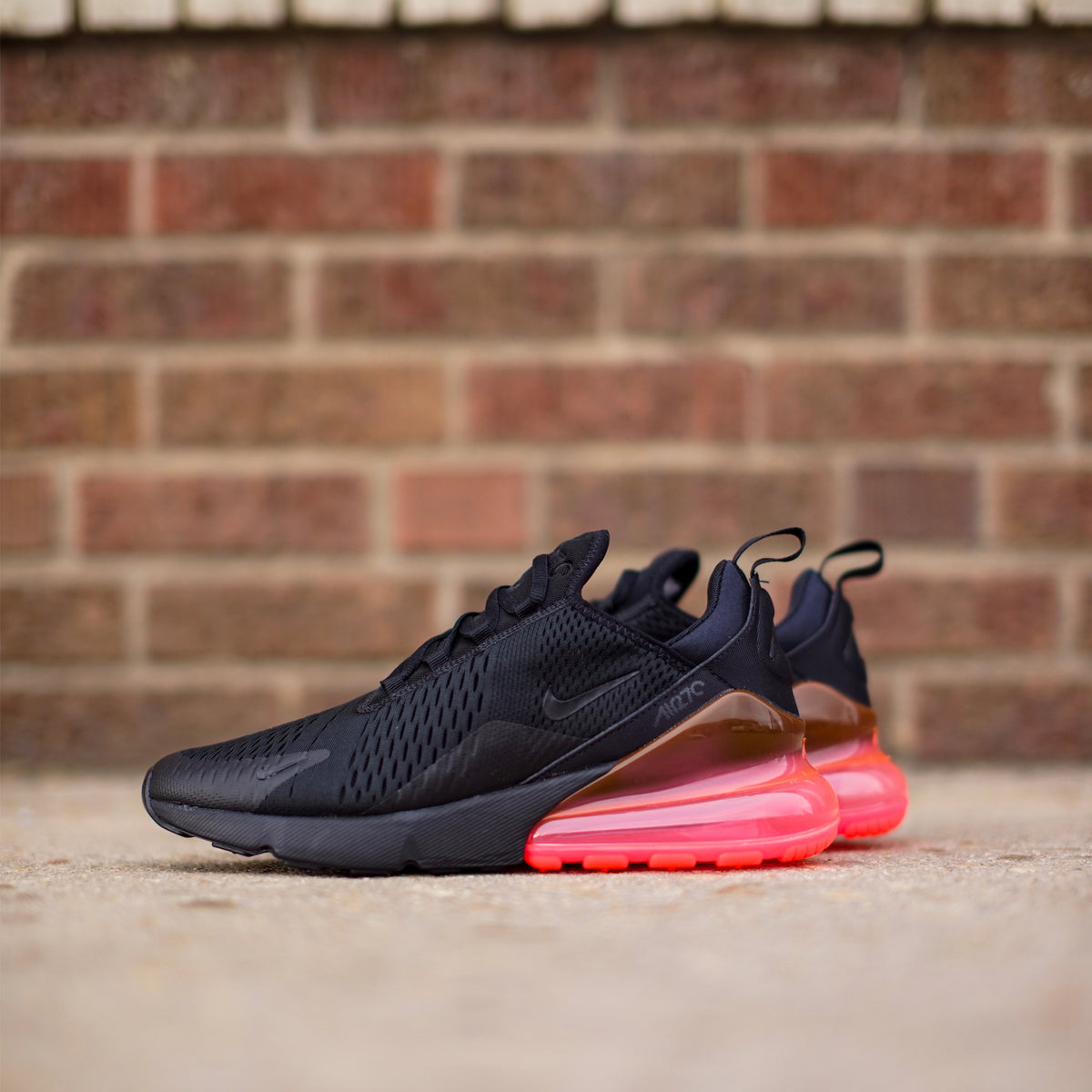 air max 270 hyper punch