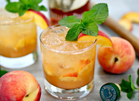 peach burbon arnold palmer cocktail