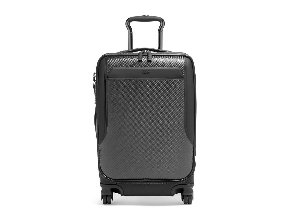 tumi roller bag carry on