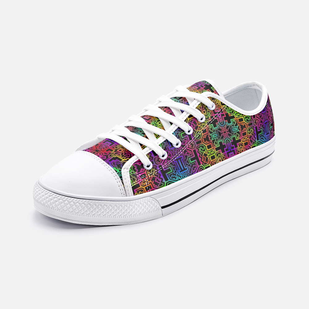 low top canvas shoes